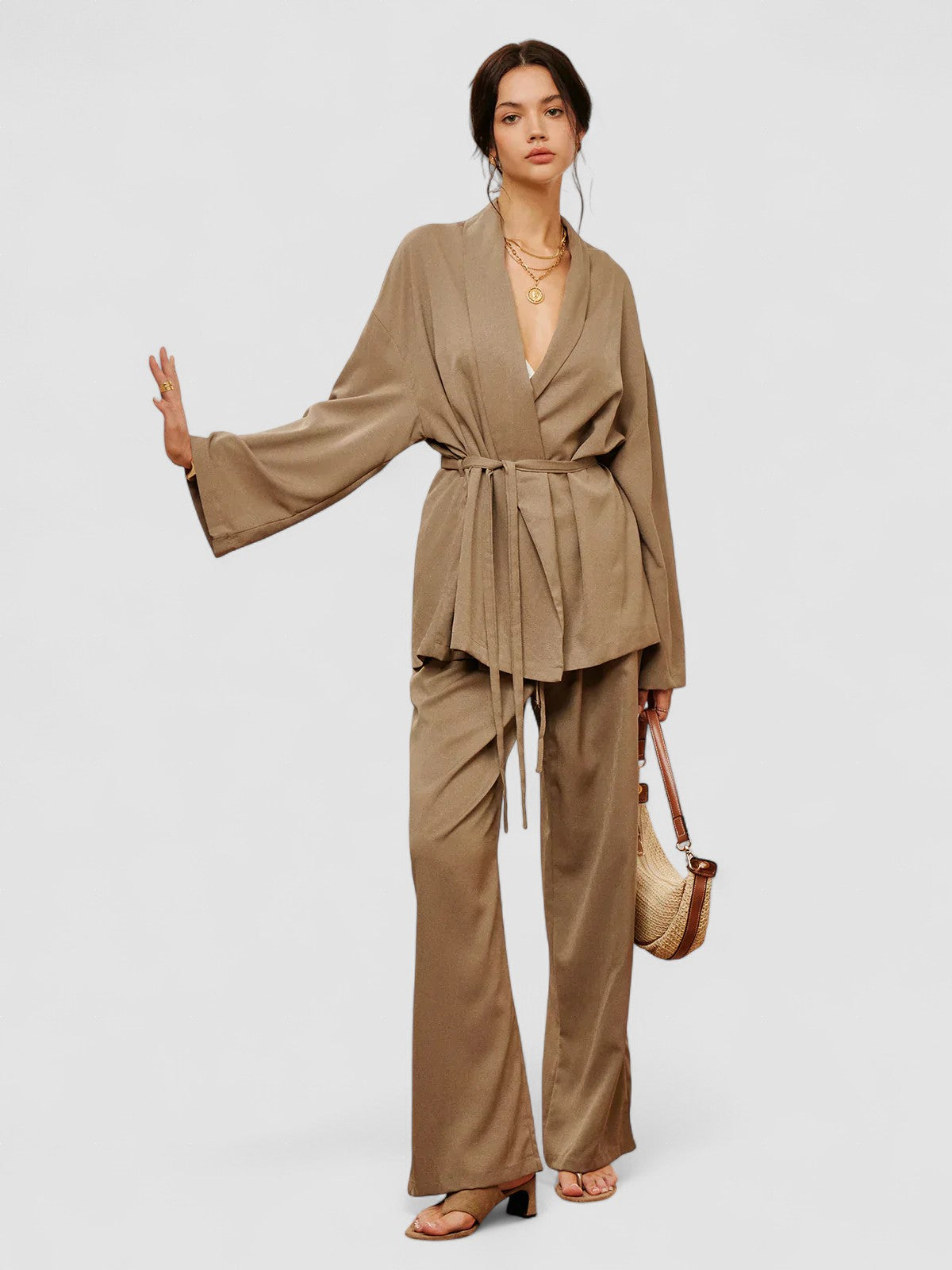 Khaki / L