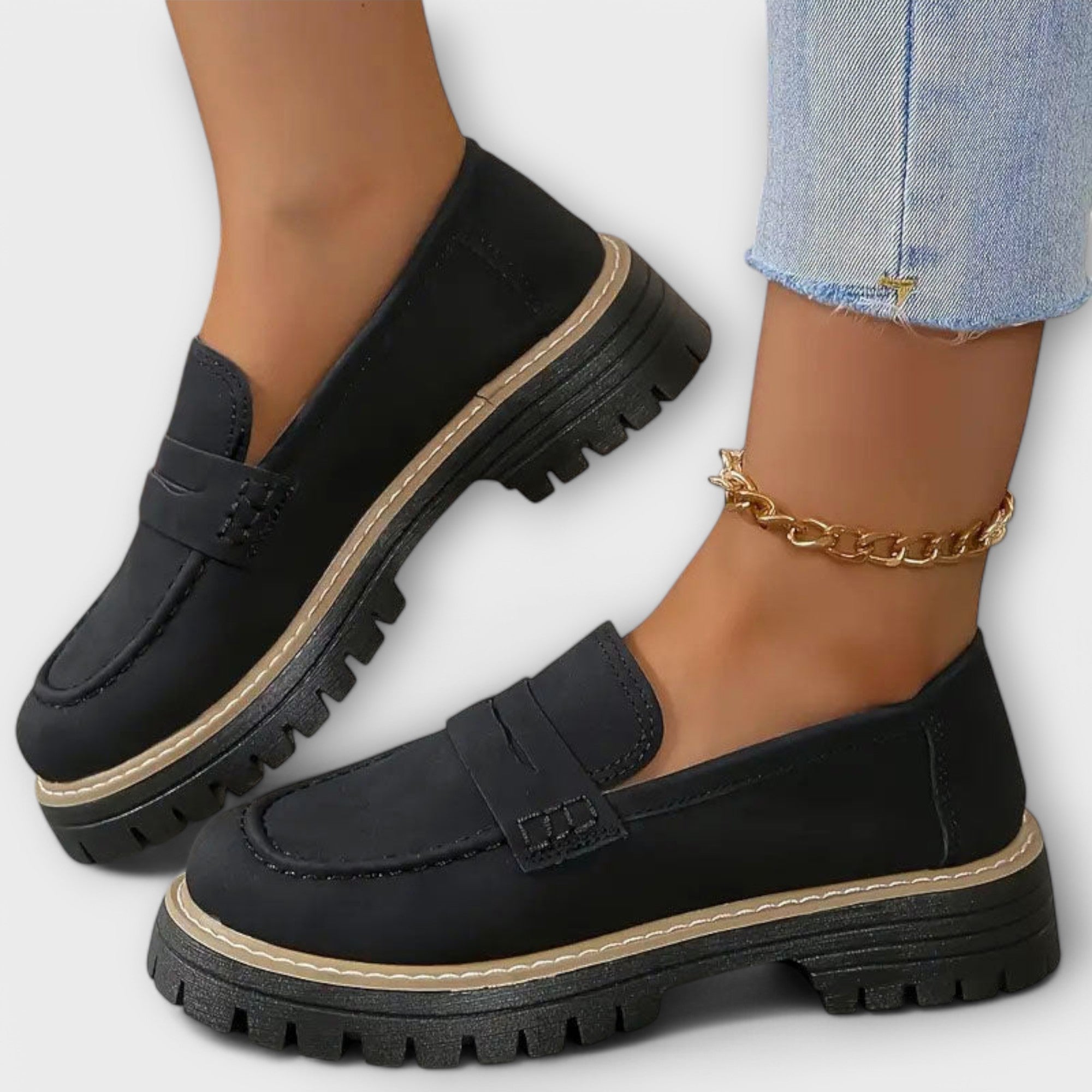 Negru / 42